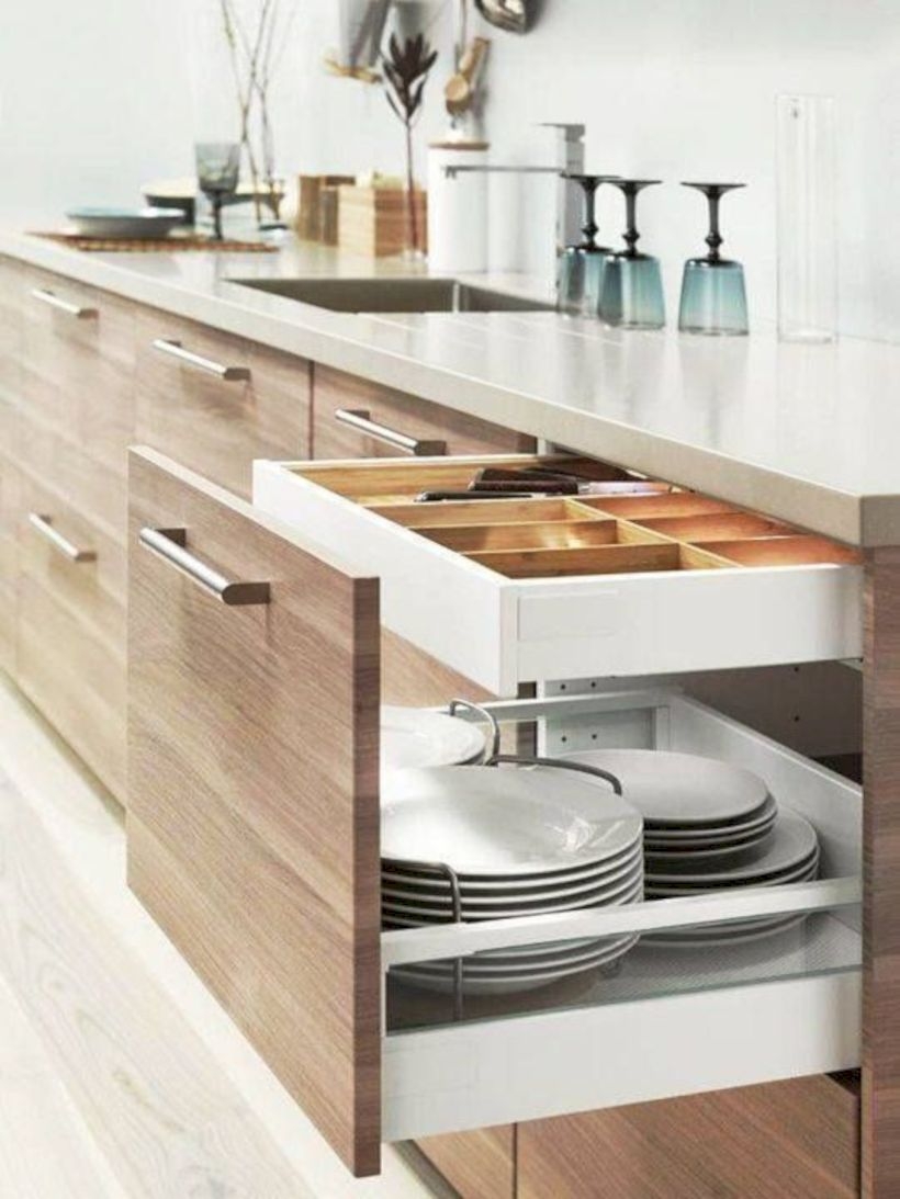 Clever storage solutions for kitchen plate