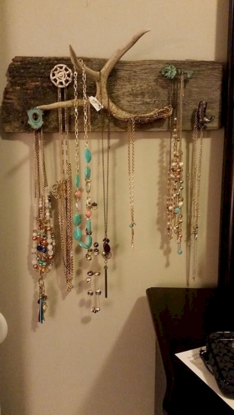 Deer antler jewelry holder