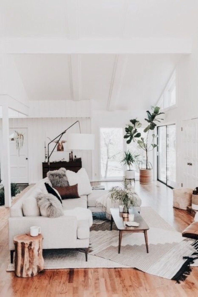 Living room with combining silver and gold accent