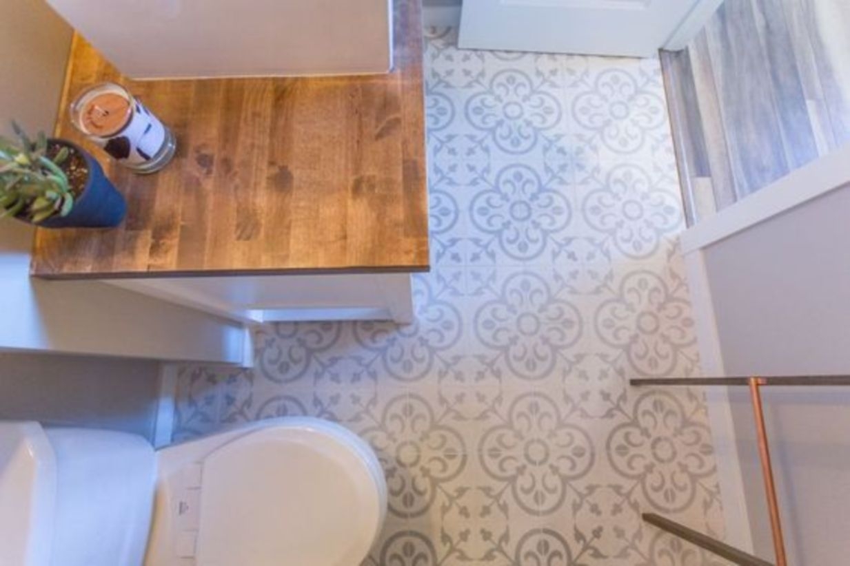 Modern farmhouse bathroom basement ideas