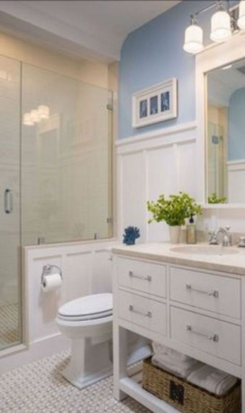 Small and modern farmhouse bathroom ideas
