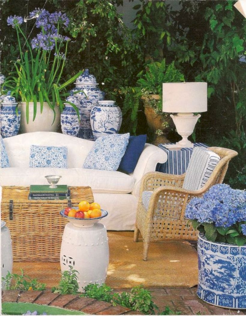 Wicker ottoman trunks make great coffee tables