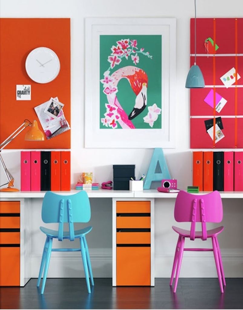 Colorful home office design ideas to brighten up your mood 9