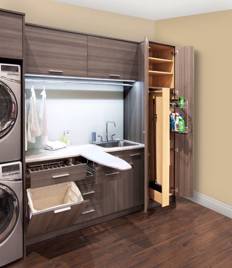 Small laundry room 4