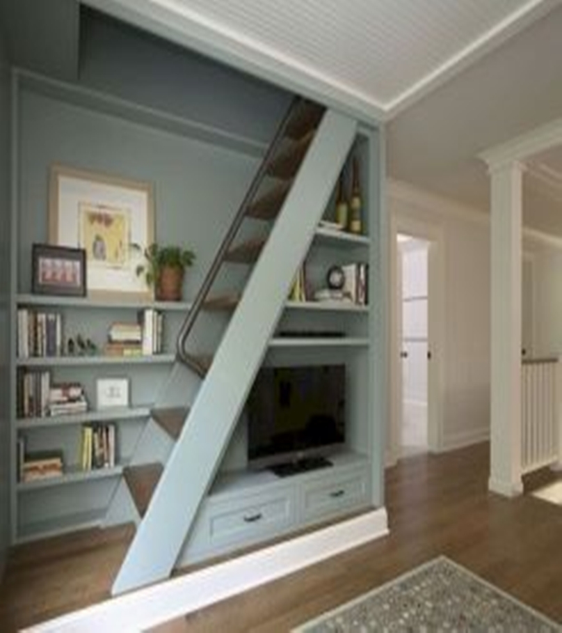 Amazing-loft-stair-for-tiny-house-ideas-1