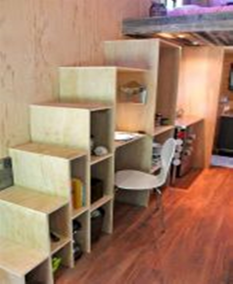 Amazing-loft-stair-for-tiny-house-ideas-9