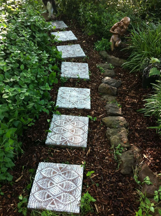 Lace stepping stones