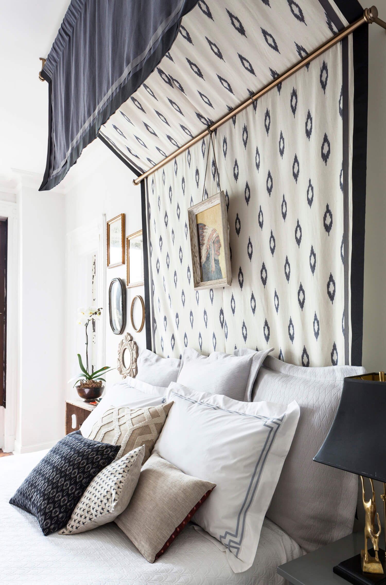 Thick patterned fabric canopy