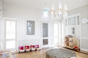 Playroom-1246839_1920