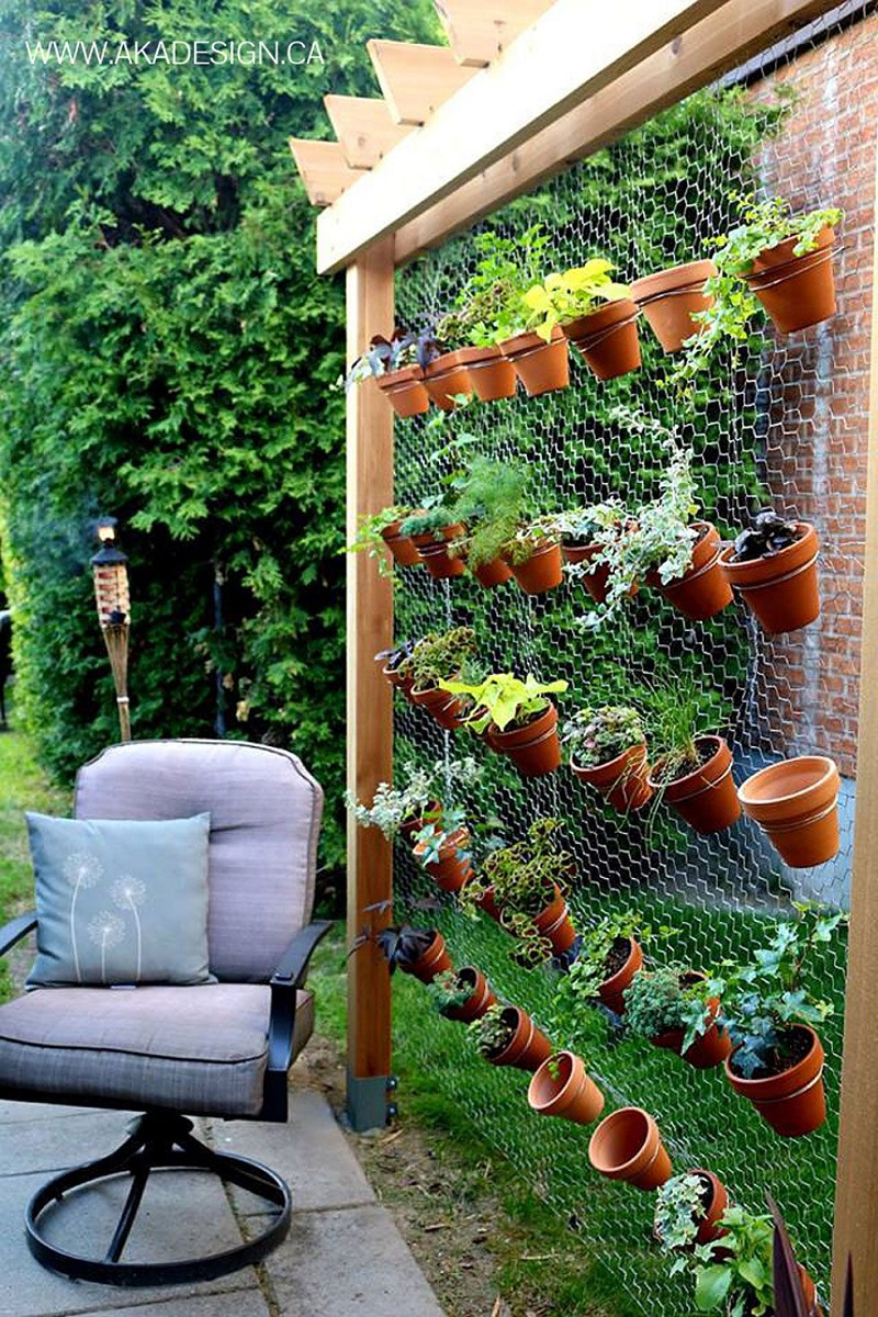 Stand-alone wall