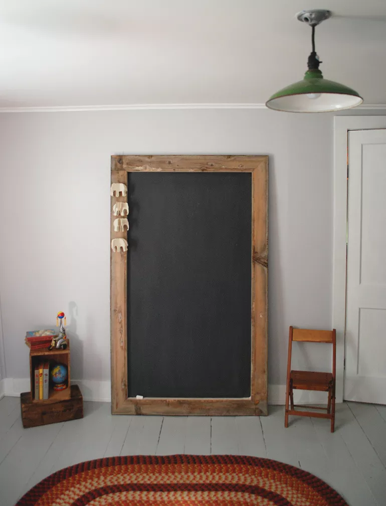 Diy giant chalkboard