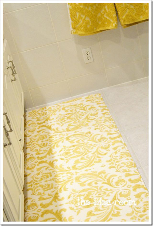 Diy stenciled damask rug