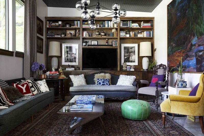 An elegant furnitur for living room