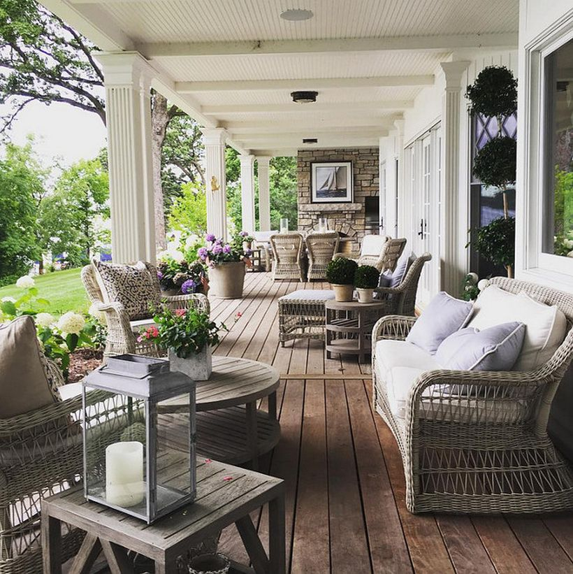 Beautiful farmhouse porch furniture with rattan chairs, round and square wooden table ideas