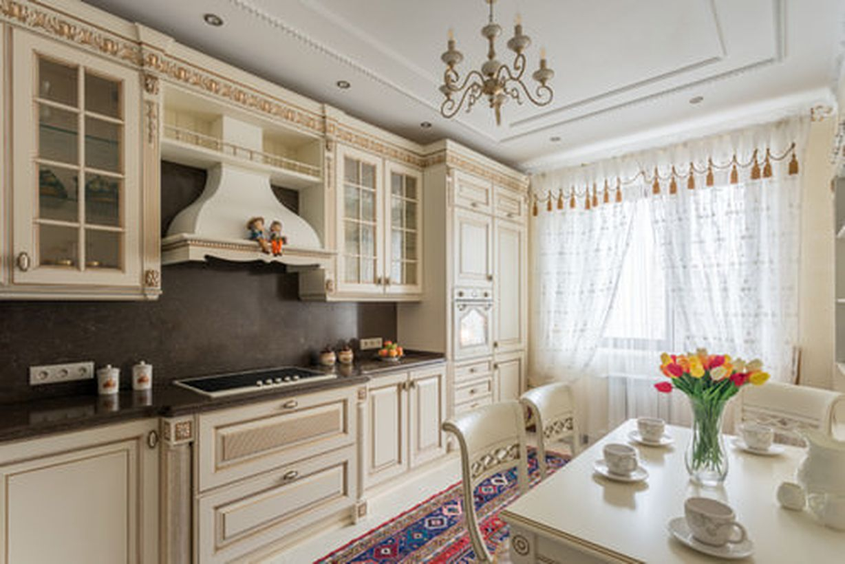 Charming beige color in the kitchen for good looking