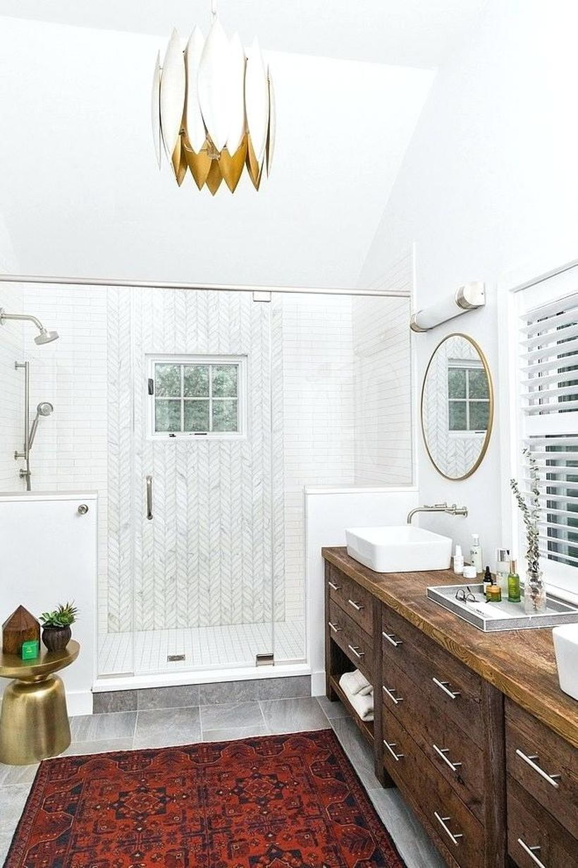 Fabulous misty color in the bathroom to make more beauty