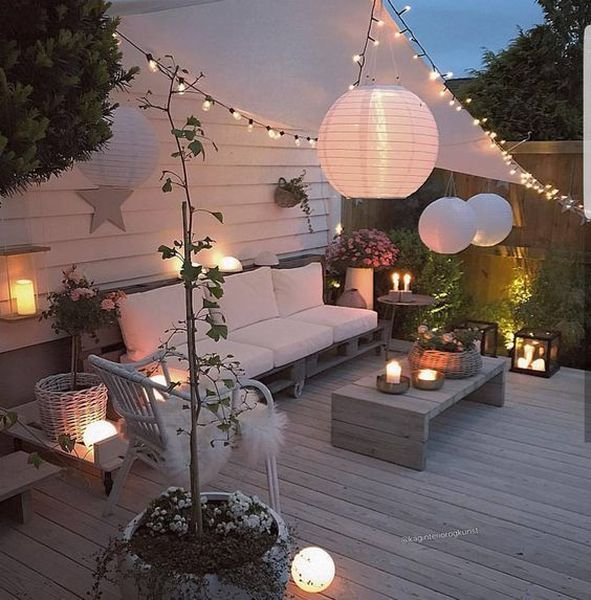 Mesmerizing lighting with hanging lamps