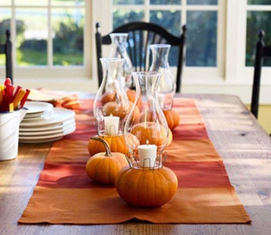 Small orange pumpkin centerpiece
