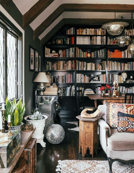 Incredible bookshelves for the living room