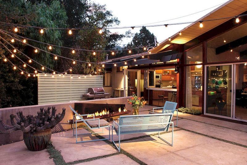 Lighting ideas with string lamps for porch