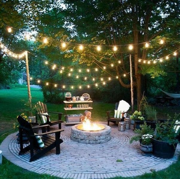 String lamps decoration