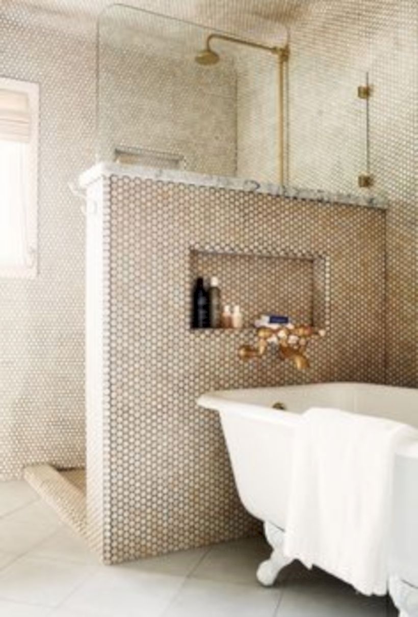 Adorable mosaic marble shower tile for your bathroom 15