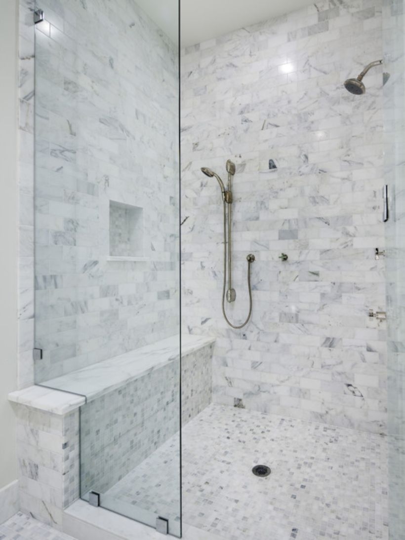 Adorable mosaic marble shower tile for your bathroom 21
