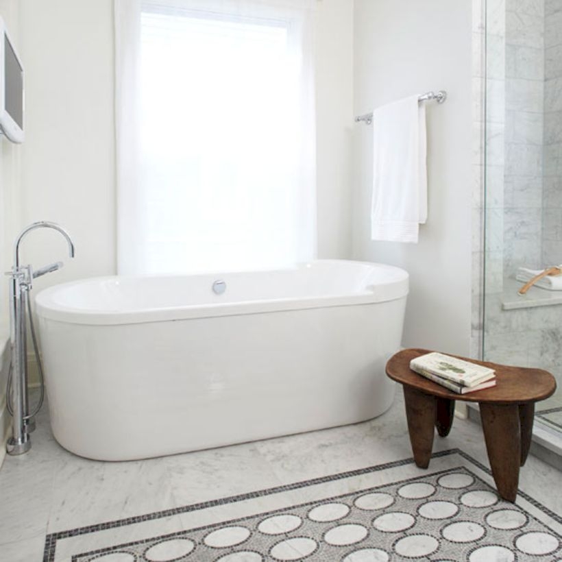 Adorable mosaic marble shower tile for your bathroom 24