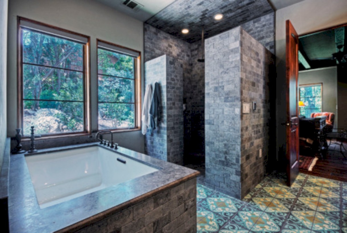 Amazing doorless shower design ideas 14