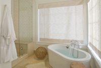 Bathtub and shower tile ideas to beautify your bathroom 05