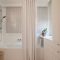 Bathtub and shower tile ideas to beautify your bathroom 30
