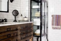 Bathtub and shower tile ideas to beautify your bathroom 32