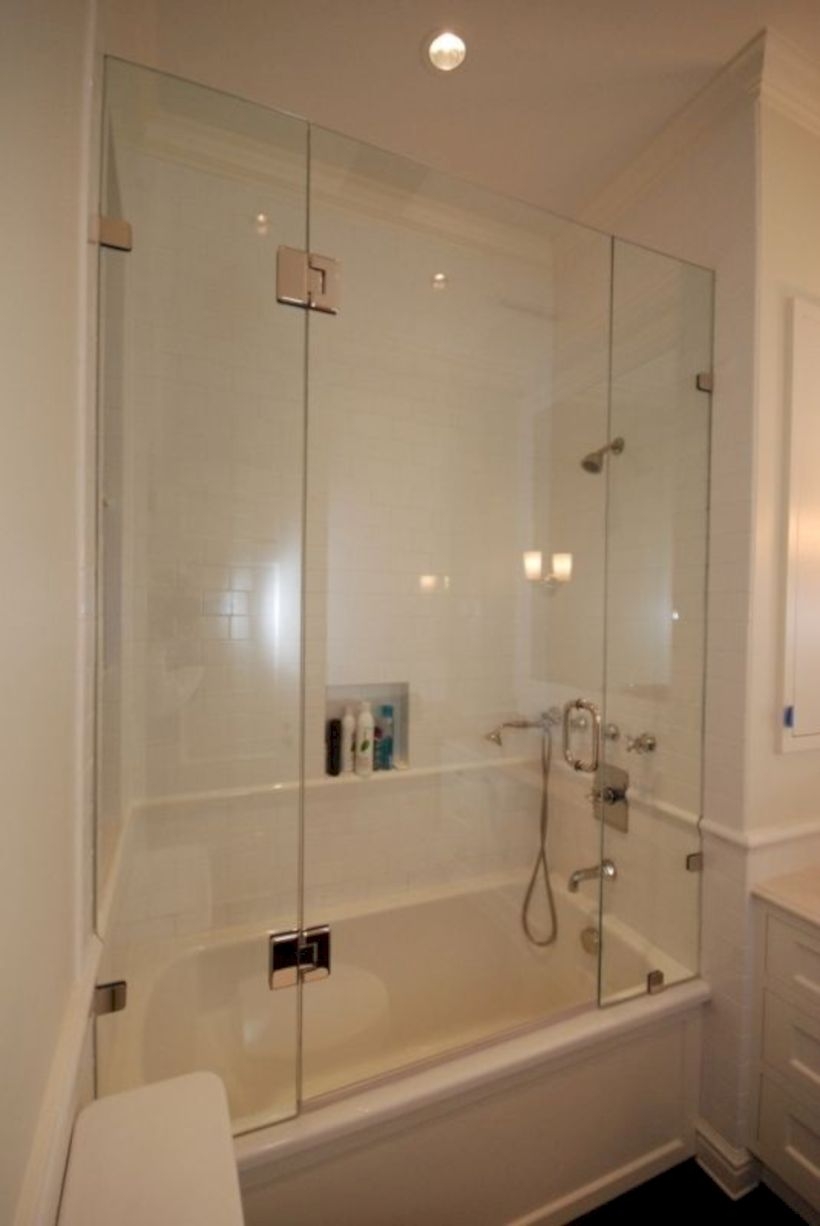 Beautiful bathroom frameless shower glass enclosure 16