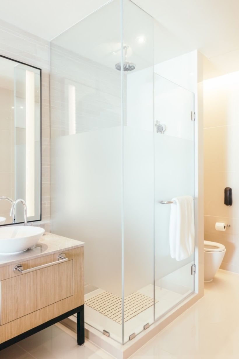 Beautiful bathroom frameless shower glass enclosure 43