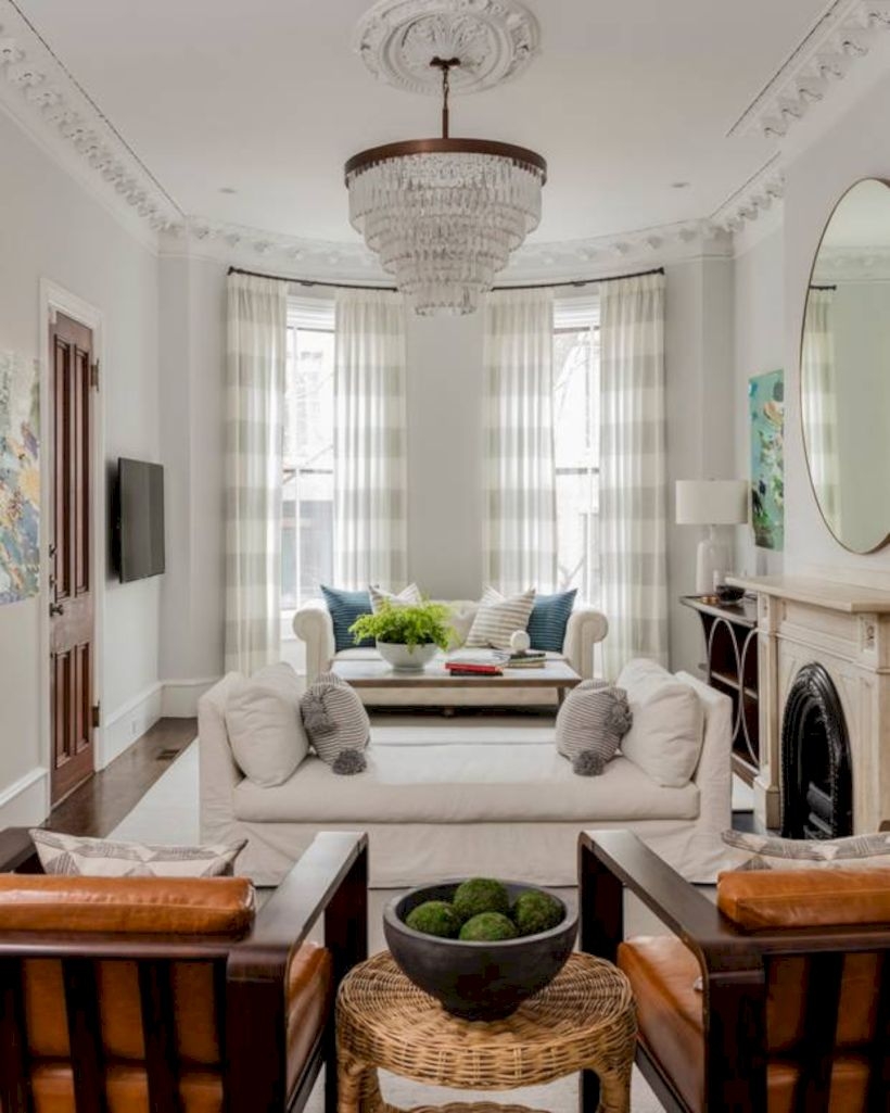 Beautiful living room design ideas with mirror 08