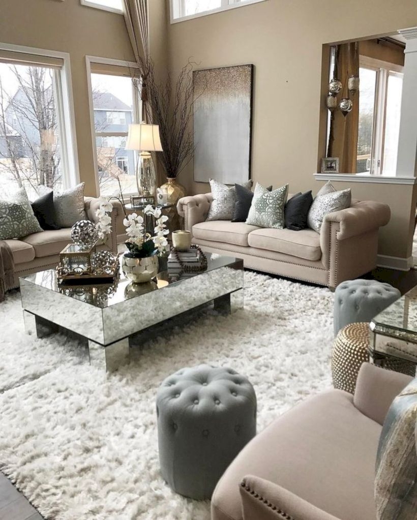 Beautiful living room design ideas with mirror 24