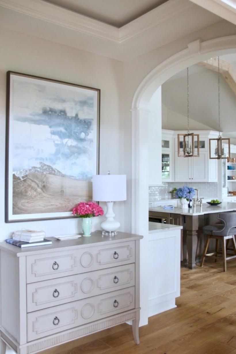 Best bright home with warm detail 14