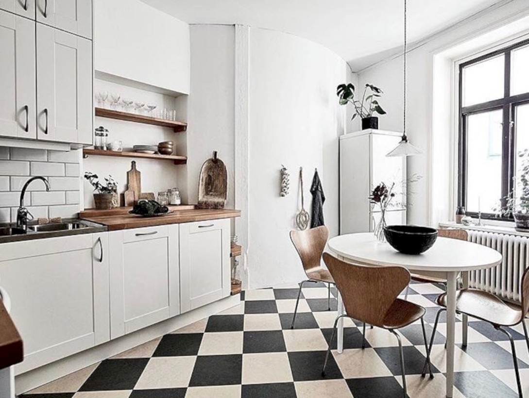 Best bright home with warm detail 25