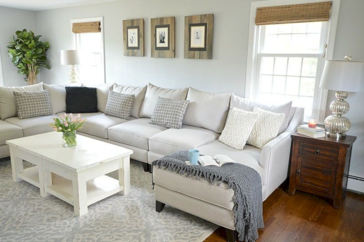 Best chunky farmhouse coffee table 15