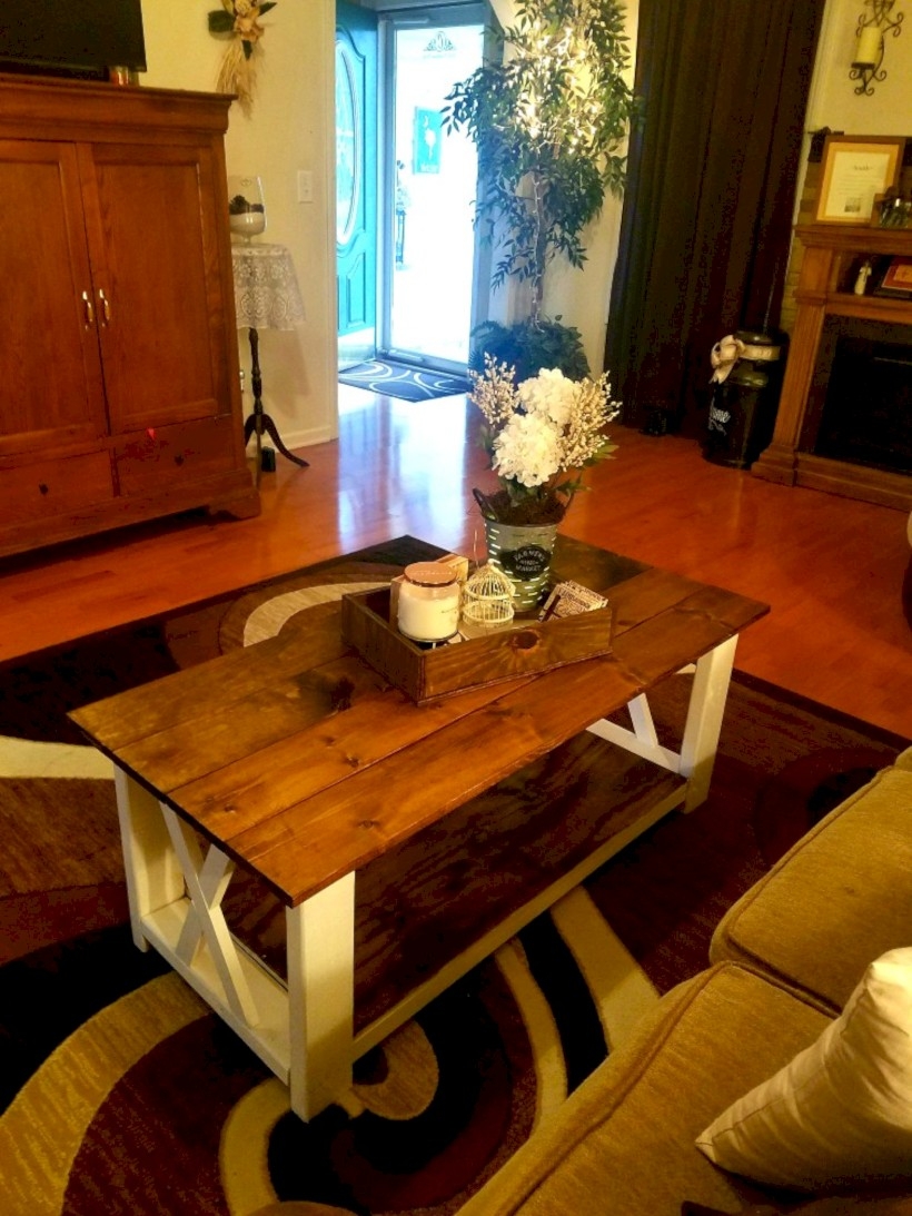 Best chunky farmhouse coffee table 18