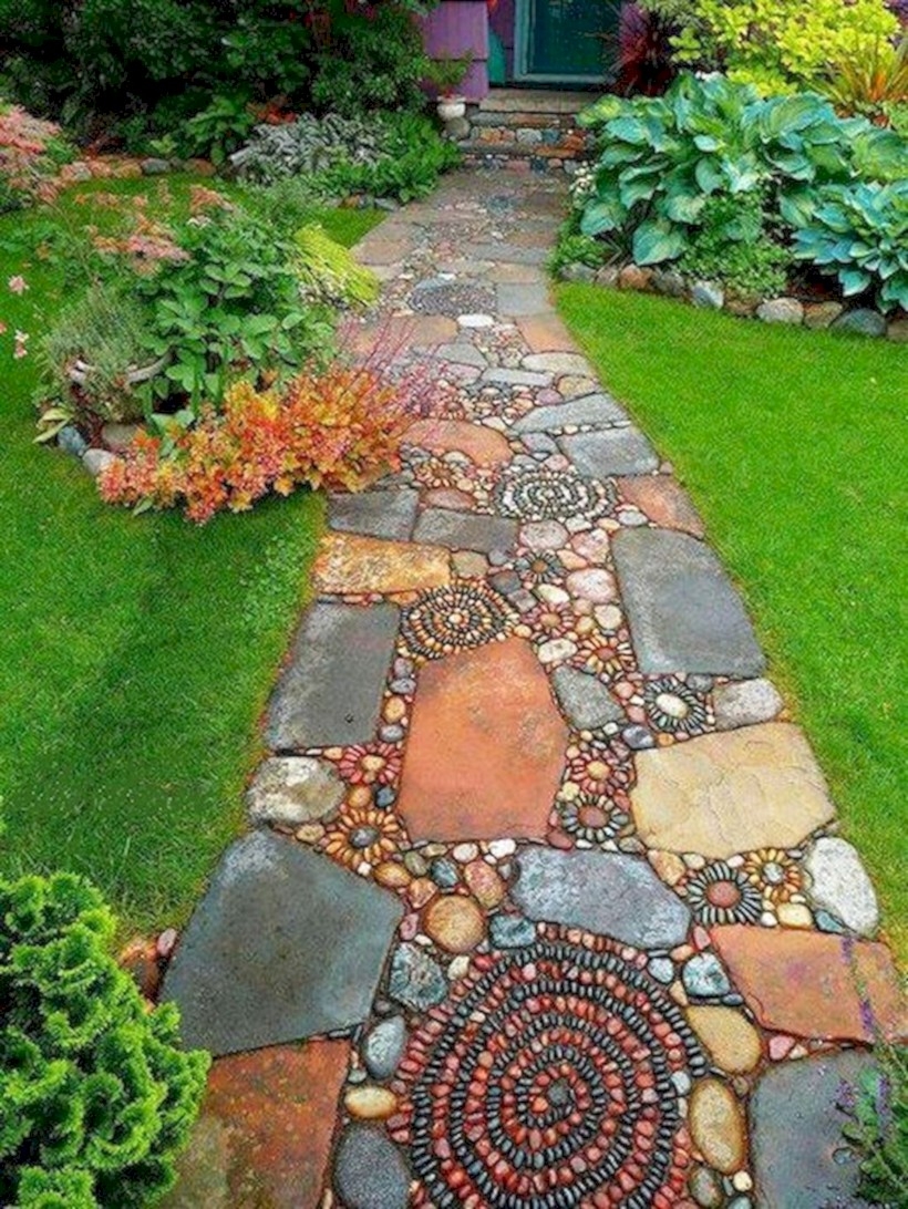 Best garden walkway to envy your visitor 11