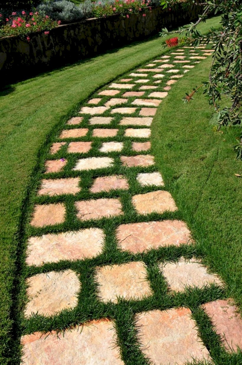 Best garden walkway to envy your visitor 41