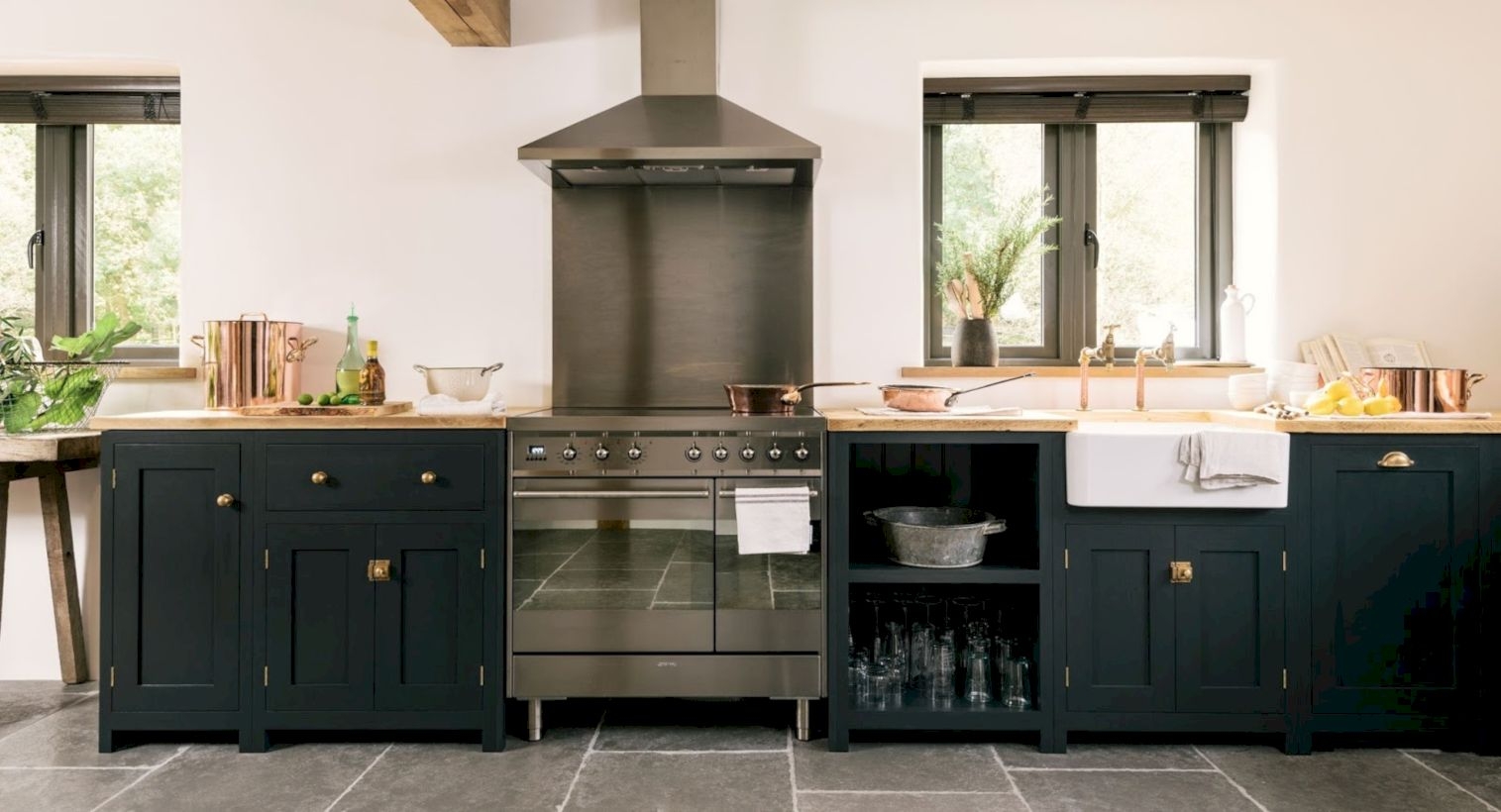 Charming custom kitchens cabinets designs 04