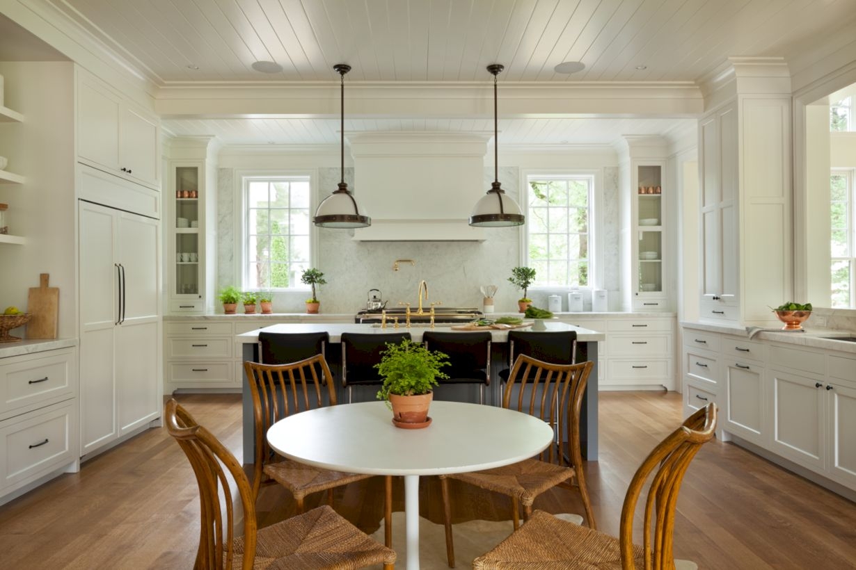 Charming custom kitchens cabinets designs 42