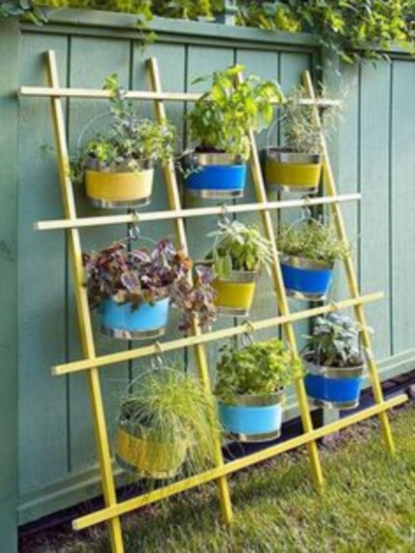 Charming outdoor hanging planters ideas to brighten your yard 12