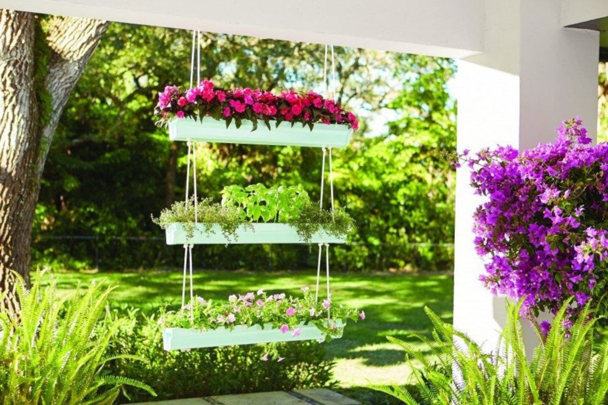 Charming outdoor hanging planters ideas to brighten your yard 16