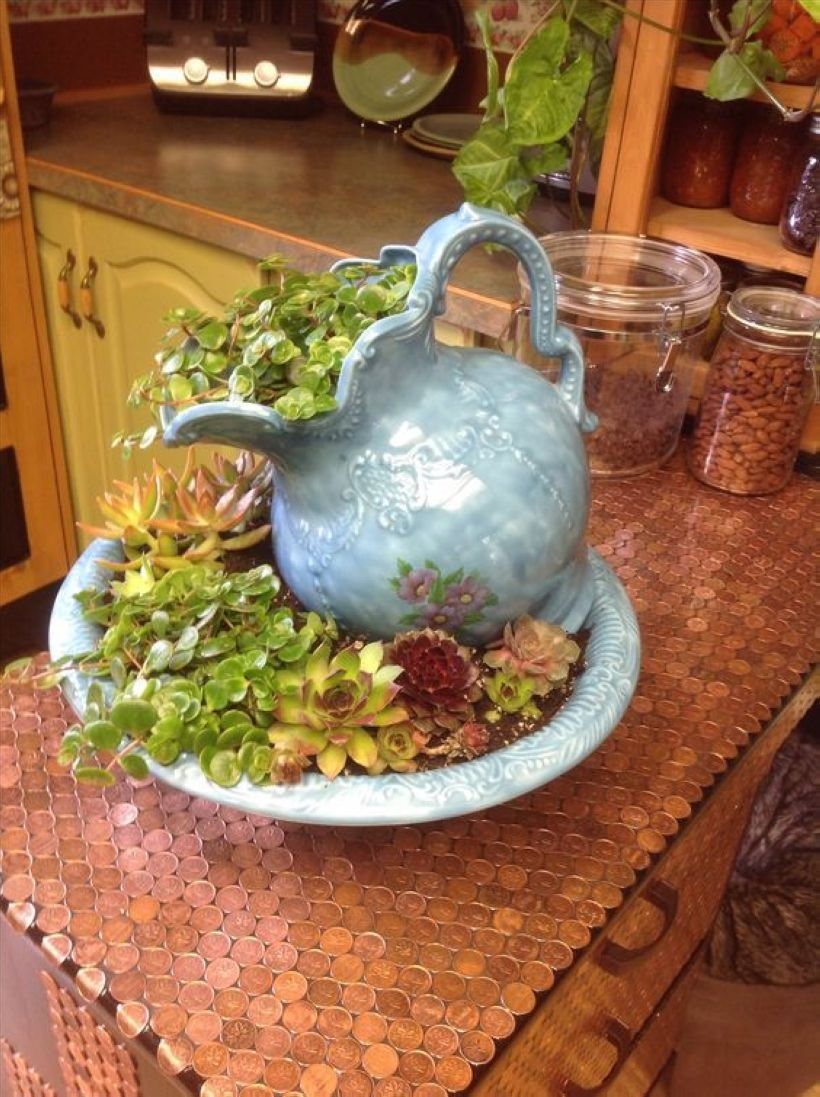 Creative garden potting ideas 32