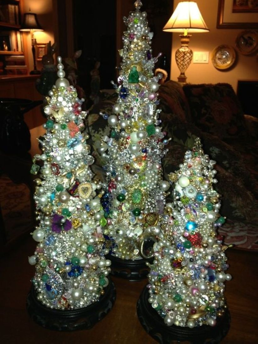 Diy christmas cone trees 08