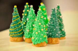 Diy christmas cone trees 28