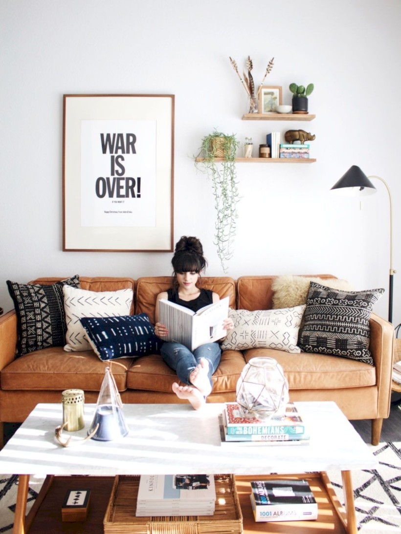 Diy wall shelves ideas for living room decoration 21